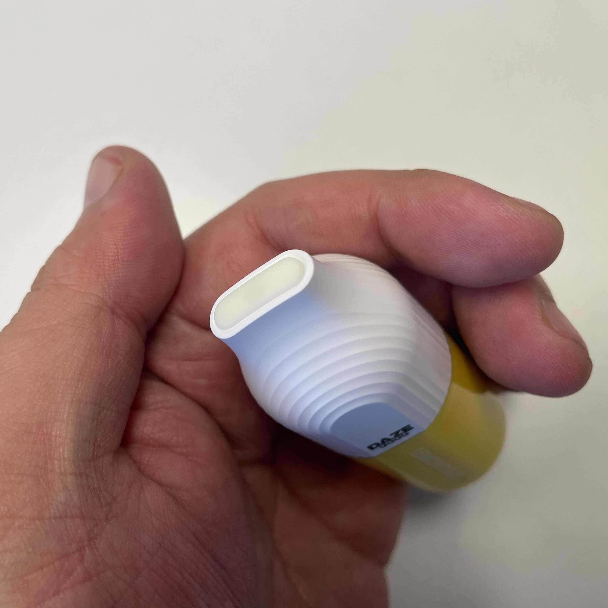 使い捨て 電子タバコ